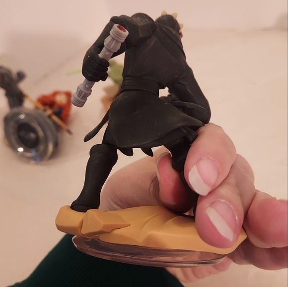 Lot of FIVE (5) Disney Infinity Figures - Marvel, Pixar and Star Wars - Picture 12 of 16